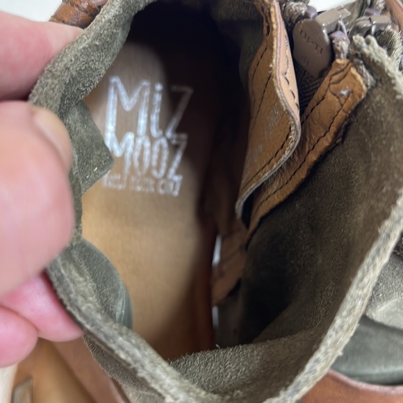 Miz Mooz Finney Gladiator Sandals Flats Shoes Green Suede Leather 40 US 9.5 - Picture 7 of 9